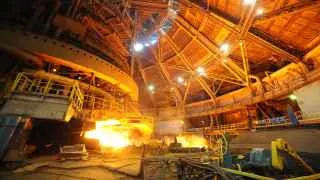 Одна из крупнейших металлургических компаний России в начале 2026 года столкнулась с резким падением прибыли, ухудшением денежного потока и урезанием инвестпрограмм и затрат на персонал на фоне кризиса в черной металлургии и санкций.