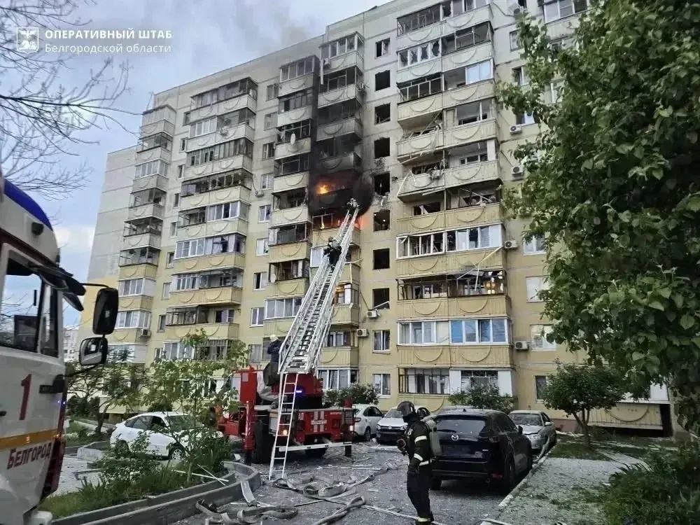 За ночь — погибший в Белгородской области после удара БПЛА, пожары на заводах и предприятиях, массовые поражения беспилотников, законопроекты о смягчении наказаний за хранение наркотиков и поддержке участников СВО.