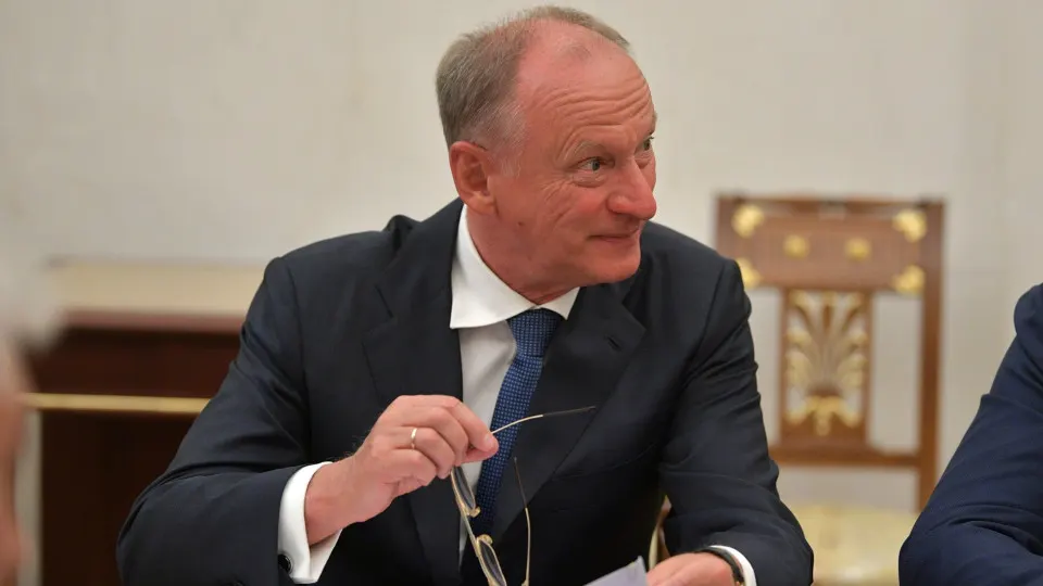 Холдинг, контроль над которым изъят у владельца, будет управляться «РСХБ Финанс». Госпакет останется в собственности государства. Это очередной крупный пример передачи продовольственных активов под надзор банковских структур.