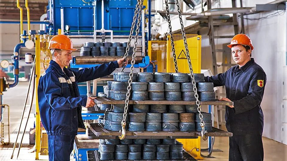 По требованию Генпрокуратуры суд наложил арест на основное юридическое лицо и связанные предприятия Европейской подшипниковой корпорации. В иске фигурируют бывший депутат и ещё несколько бизнесменов.