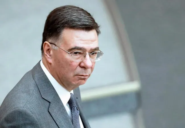 Заместитель министра иностранных дел Александр Панкин на Петербургском экономическом форуме подчеркнул устойчивость российской экономики и отверг определение страны как «бензоколонки».