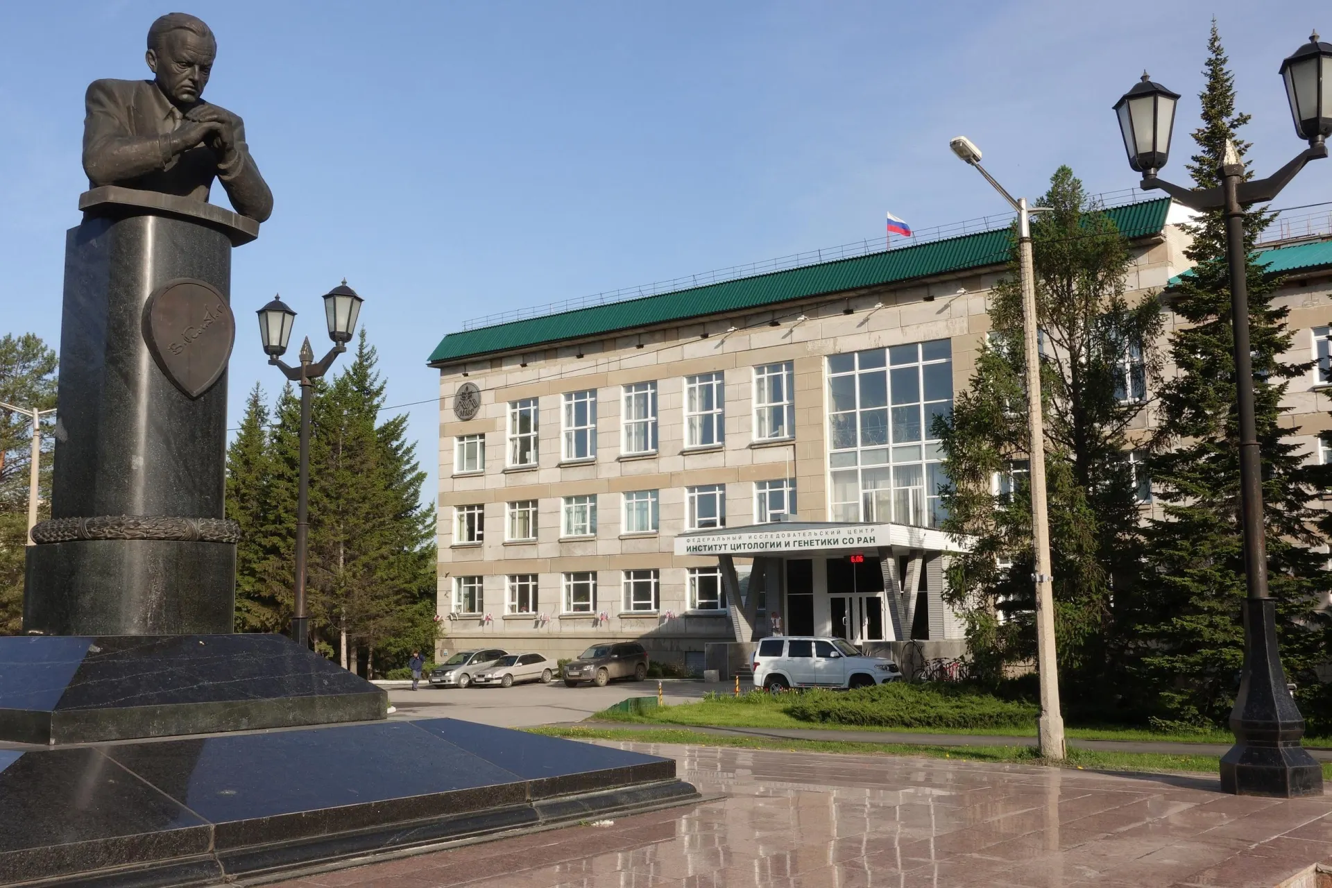 Закон №43‑ФЗ, вступающий в силу 1 сентября 2026 года, ужесточает правила передачи генетической информации за рубеж и может осложнить публикации, международное сотрудничество и работу российских генетиков.