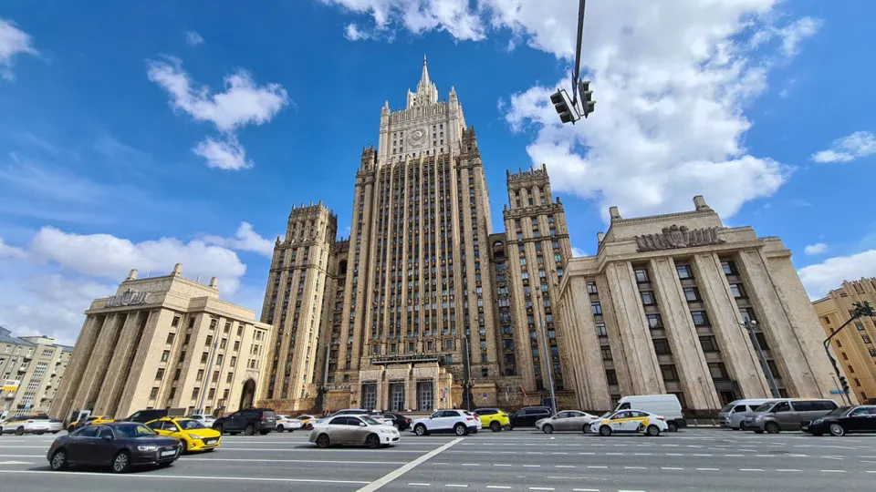 Заместитель министра иностранных дел заявил, что без устранения причин кризиса любые попытки «заморозить» вооруженный конфликт не увенчаются успехом.