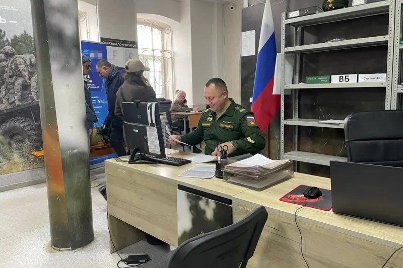 Власти заверяют, что массовая мобилизация не планируется; слухи продолжают циркулировать, а аналитики связывают их появление с психологическим давлением на общество.
