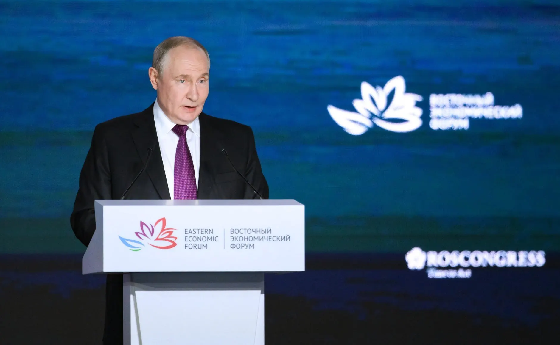 Путин на&nbsp;ВЭФ: демография&nbsp;— один из&nbsp;главных вызовов, а&nbsp;СВО&nbsp;не&nbsp;основной фактор