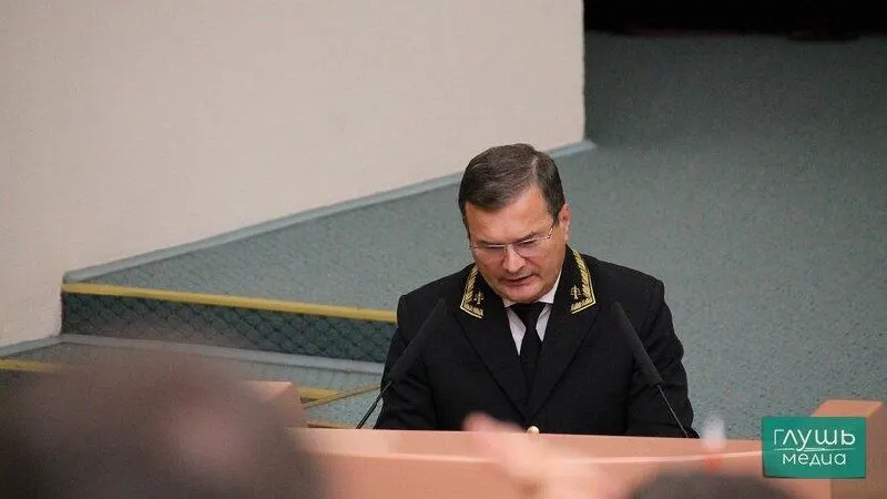 ВККС вынесла замечание председателю Саратовского областного суда и его заместителям за многочисленные нарушения в работе региональных судов.